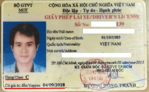 Bằng lái xe hạng C mặt trước